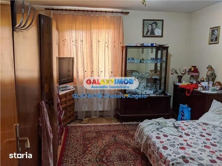 Casă cu 4 camere cu Teren 2000 Mp în Grădiștea