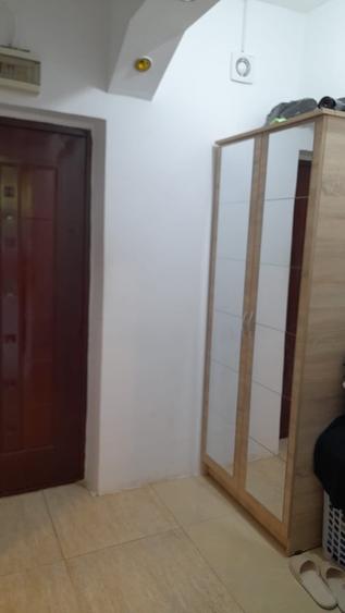 Garsonieră decomandată în Berceni