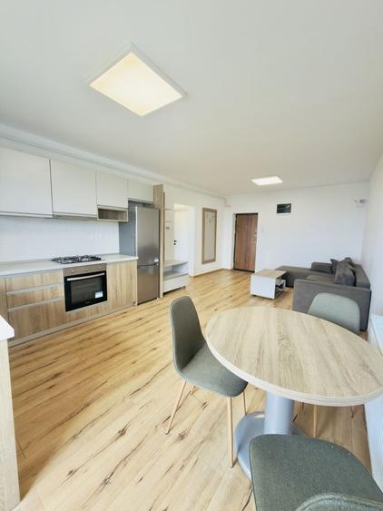 Apartament cu 2 camere in zona Tractorul la Mozaic Residence ,et 6/8 cu loc de parcare inclus - 2
