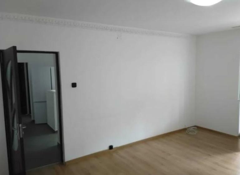 Apartament 2 Camere,Nerva Traian,bl.1990,reabilitat,et.4/8,DECOMANDAT,nemobilat - 4