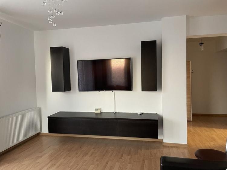 Apartament cu 2 camere decomandat în Calea Turzii