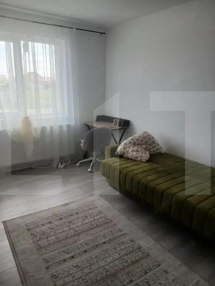 Casă cu 3 camere cu Teren 400 Mp în Parța