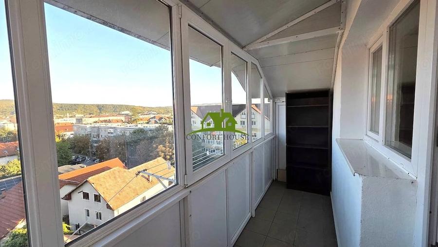 Apartament cu 2 camere decomandat în Căzănești (Râmnicu Vâlcea)