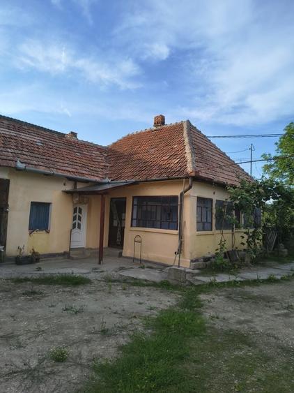 Casă cu 3 camere în Var