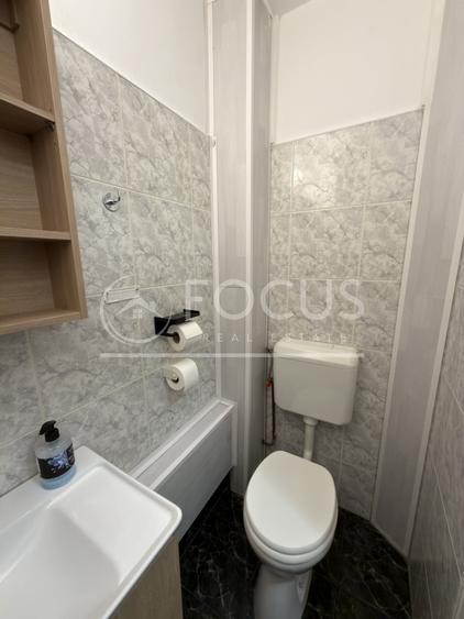 Apartament cu 3 camere semidecomandat, mobilat în Obor