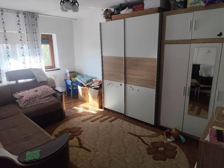 Apartament cu 2 camere decomandat în Exterior Vest