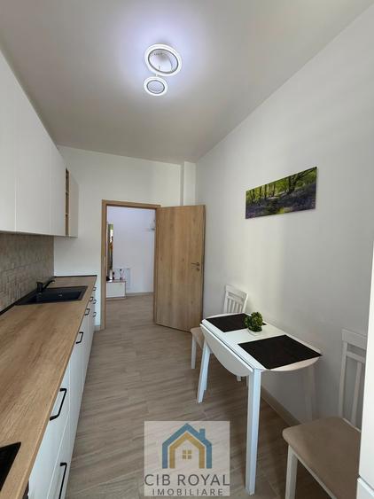Apartament cu 2 camere decomandat în Militari