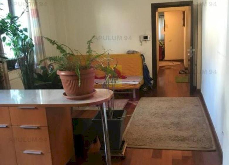 Casă individuală cu 11 camere decomandat cu Canalizare în Floreasca