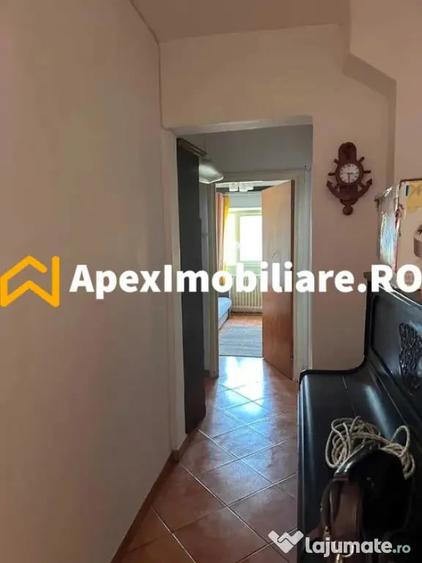 Apartament cu 4 camere decomandat în Doamna Ghica