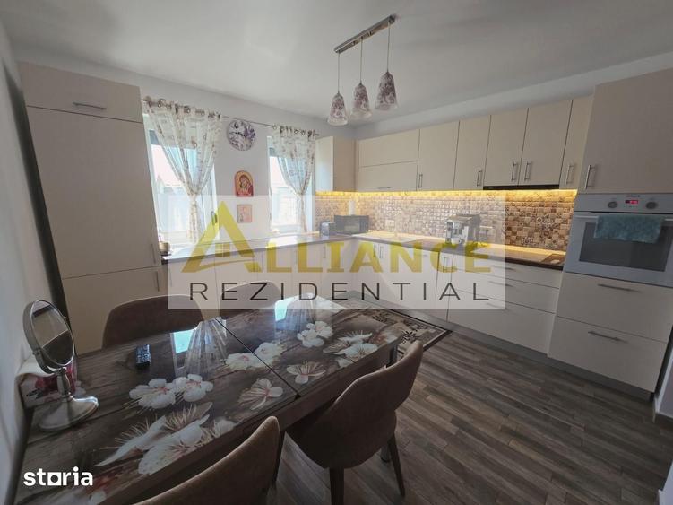 Casă cu 3 camere cu Teren 300 Mp în Berceni