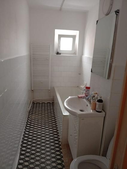 Apartament cu 2 camere decomandat în Sâmbăta de Sus