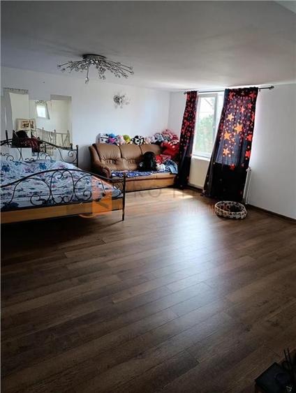Casă individuală cu 4 camere cu Teren 546 Mp în Ogrăzile