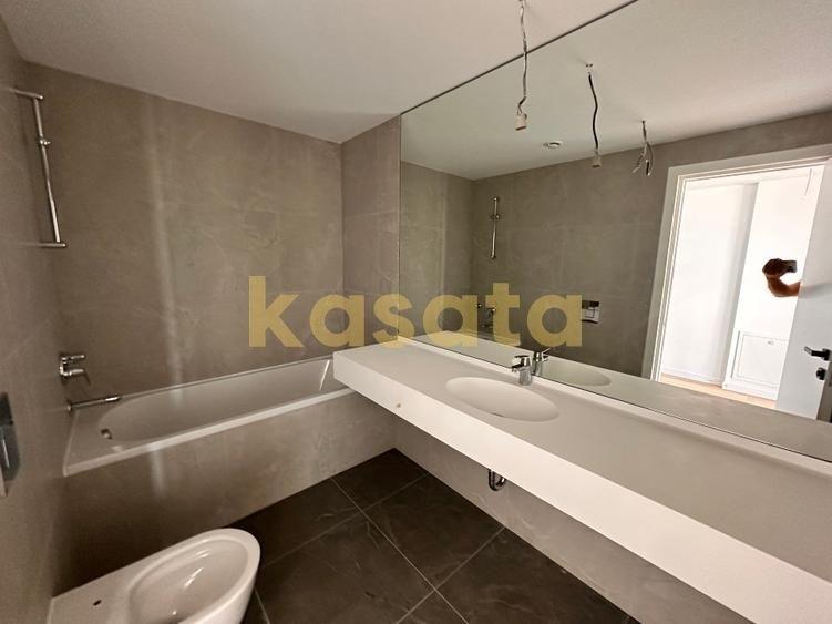 One High District, apartament 3 camere, luminos - 14