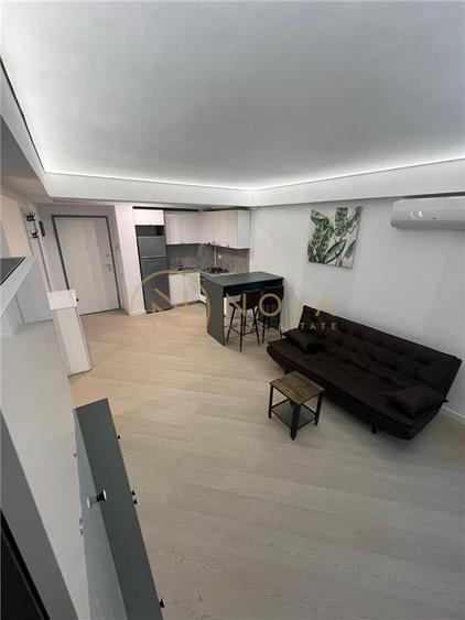 Apartament cu 2 camere decomandat, mobilat în Pipera