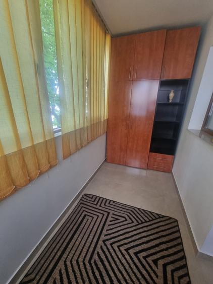 Apartament cu 3 camere decomandat în Aurel Vlaicu