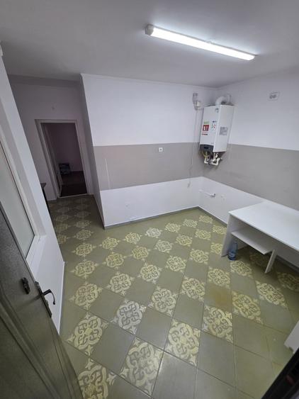 Spațiu comercial, de 120 mp, în Mihai Bravu