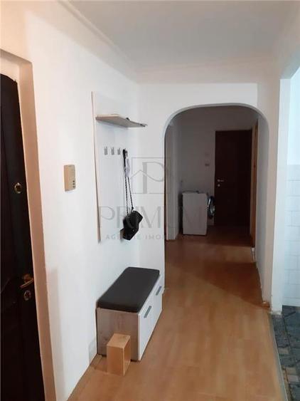 Apartament cu 4 camere decomandat în Freidorf