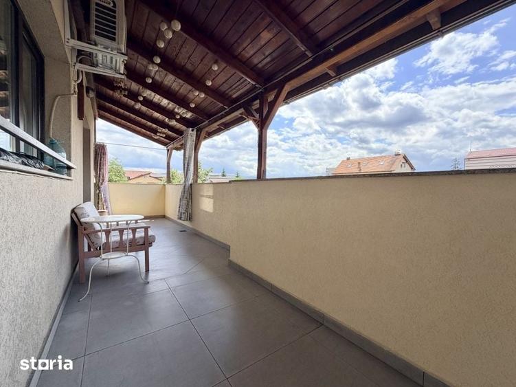 Apartament cu 4 camere în Între Lacuri