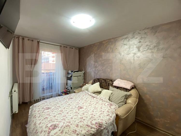 Apartament cu 2 camere decomandat, mobilat în Iris