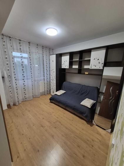 Apartament cu 2 camere decomandat în Cornitoiu