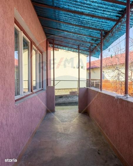 Casă cu 3 camere cu Teren 314 Mp în Central