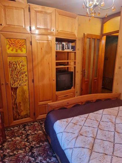 Apartament cu 2 camere decomandat în Vest