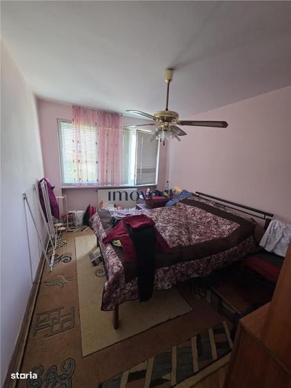 Apartament cu 3 camere decomandat în Cloșca
