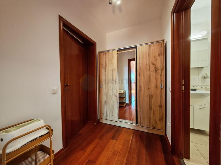 Apartament cu 2 camere semidecomandat în Titan