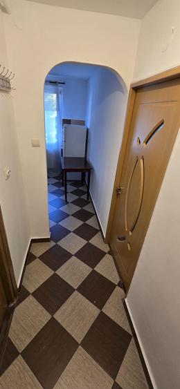 Garsonieră decomandată în Drumul Carului