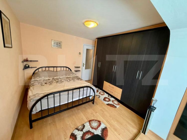 Apartament cu 2 camere decomandat în 1 Mai