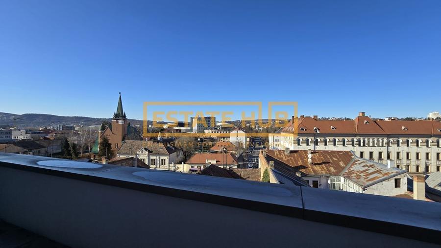 Apartament cu 3 camere semidecomandat în Ultracentral