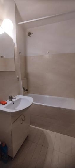 Proprietar inchiriez apartament 2 camere - 1
