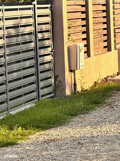 Teren de 9100 mp, în Răcari