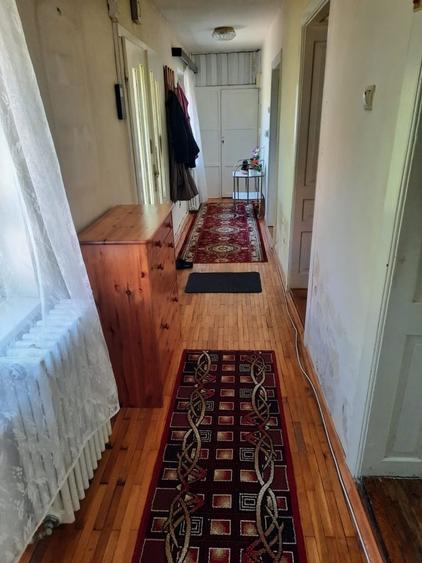 Casă cu 4 camere cu Teren 110 Mp în Central
