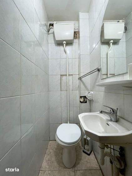Apartament cu 3 camere decomandat, mobilat în Berceni