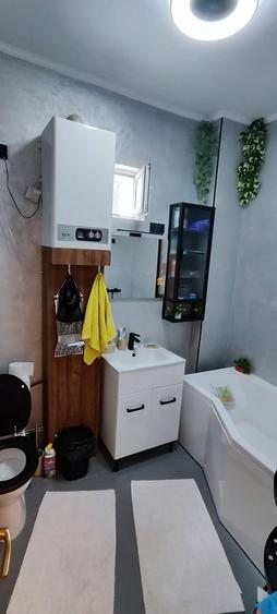 Casă cu 3 camere cu Teren 900 Mp în Afumați