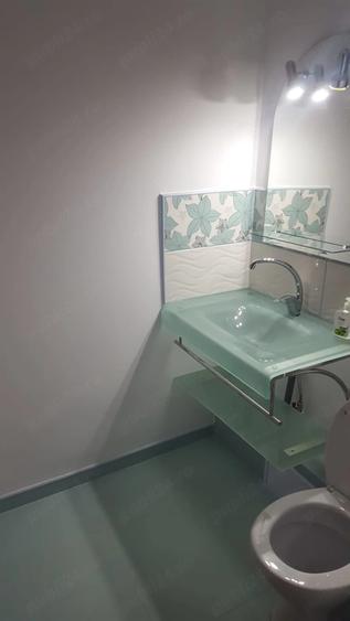 Apartament cu 3 camere decomandat în Județean