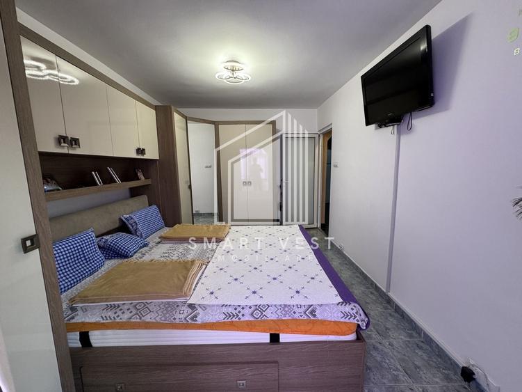 Apartament cu 4 camere decomandat în Micro 16