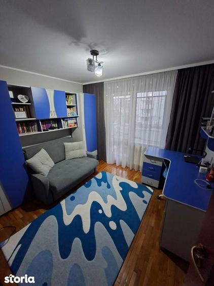 Apartament cu 3 camere în Tudor