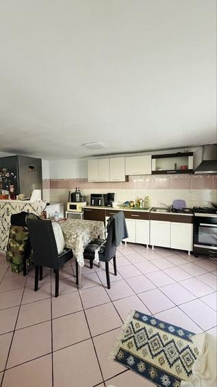 Casă cu 4 camere cu Teren 425 Mp în Bogdăneștilor