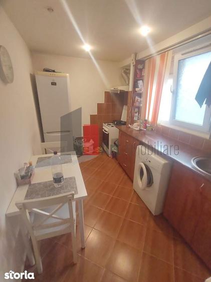 Apartament cu 2 camere decomandat în Jilava