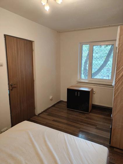 Apartament cu 2 camere semidecomandat în Casa de Cultură