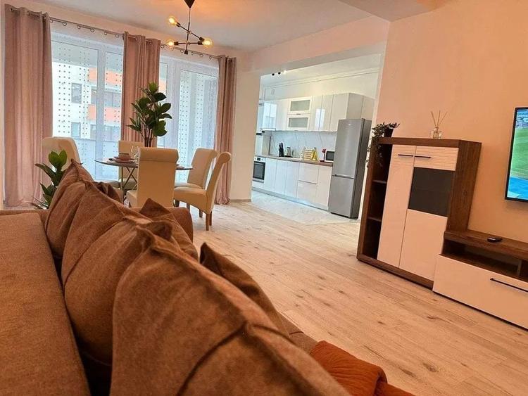 Apartament cu 2 camere, mobilat în Lazaret