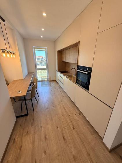 Apartament cu 2 camere decomandat, mobilat în Dumbrăvița