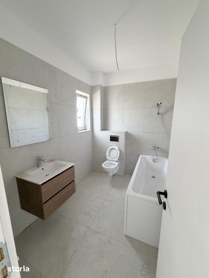 Casă cu 3 camere cu Teren 230 Mp în Central