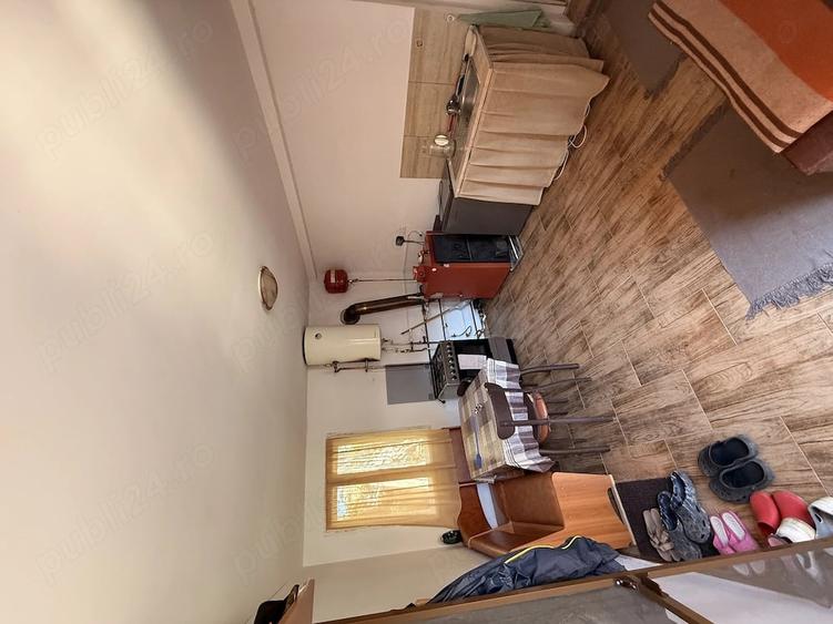 Casă cu 3 camere cu Teren 1500 Mp în Livezeni
