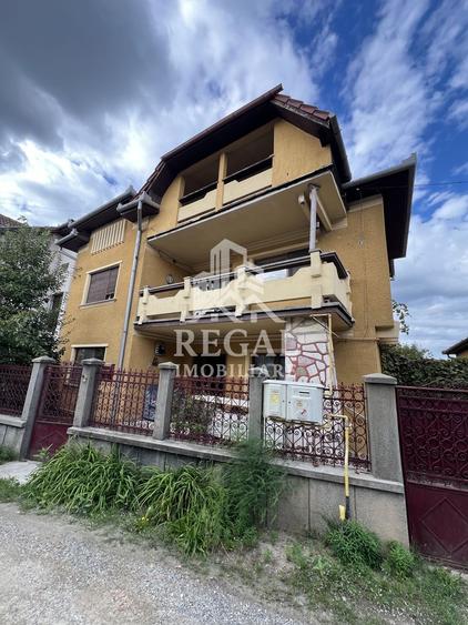 Casă individuală cu 3 camere cu Canalizare în Central