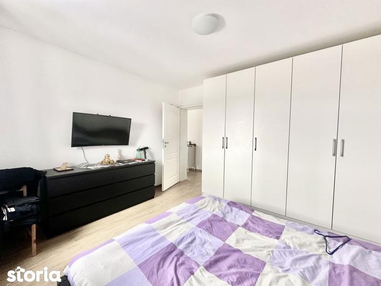 Apartament cu 3 camere semidecomandat în Moșnița Nouă