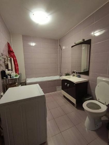 Apartament cu 2 camere nedecomandat în Florești