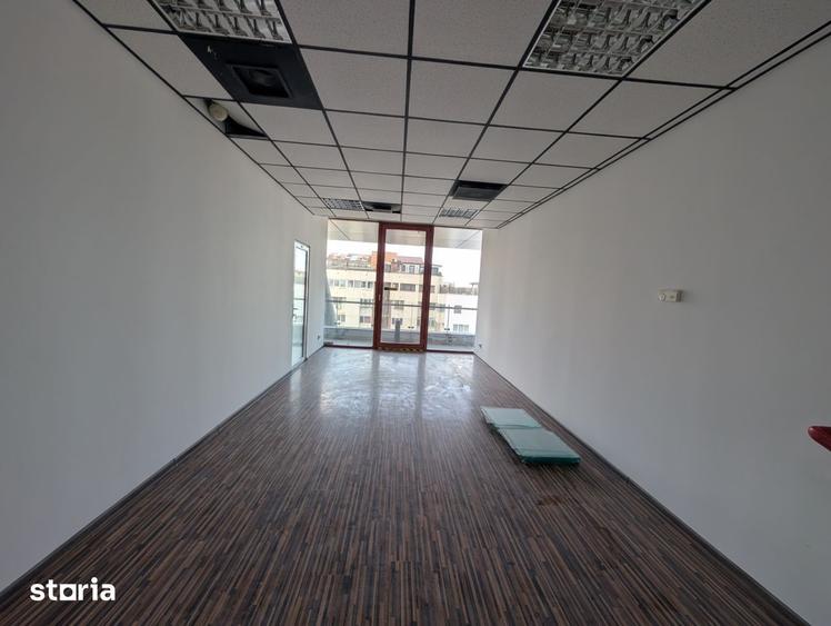 Spațiu comercial, de 140 mp, în Central